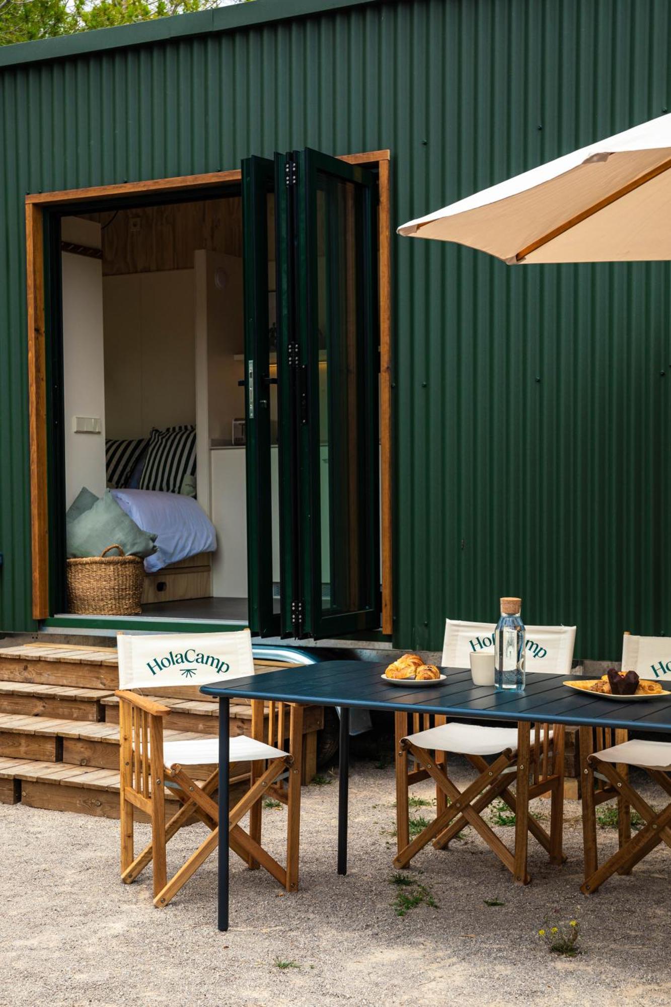 Hotel Holacamp Sitges Fun Exterior foto