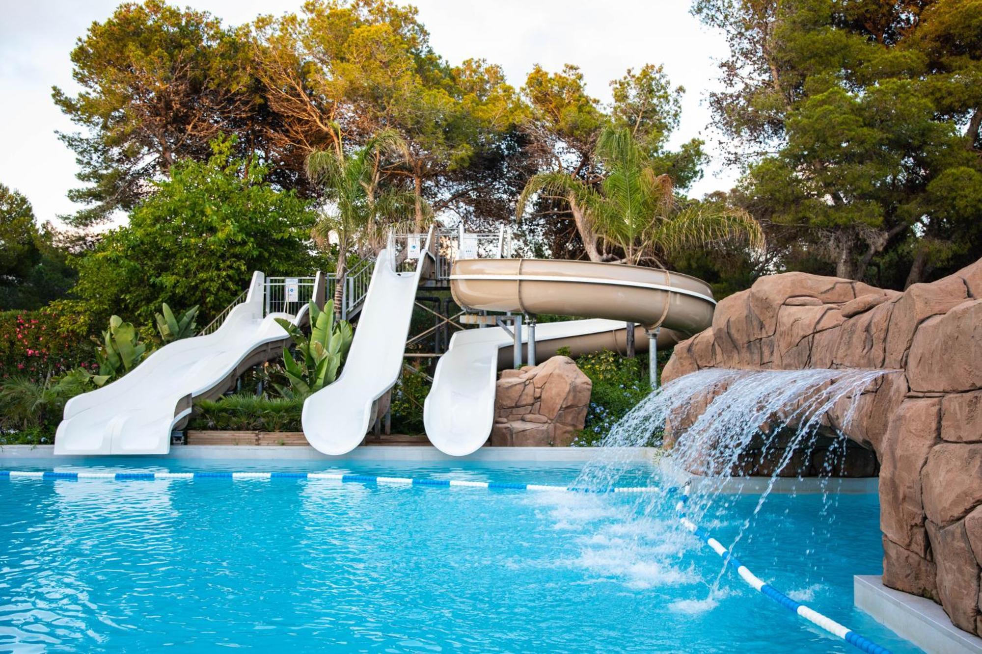 Hotel Holacamp Sitges Fun Exterior foto